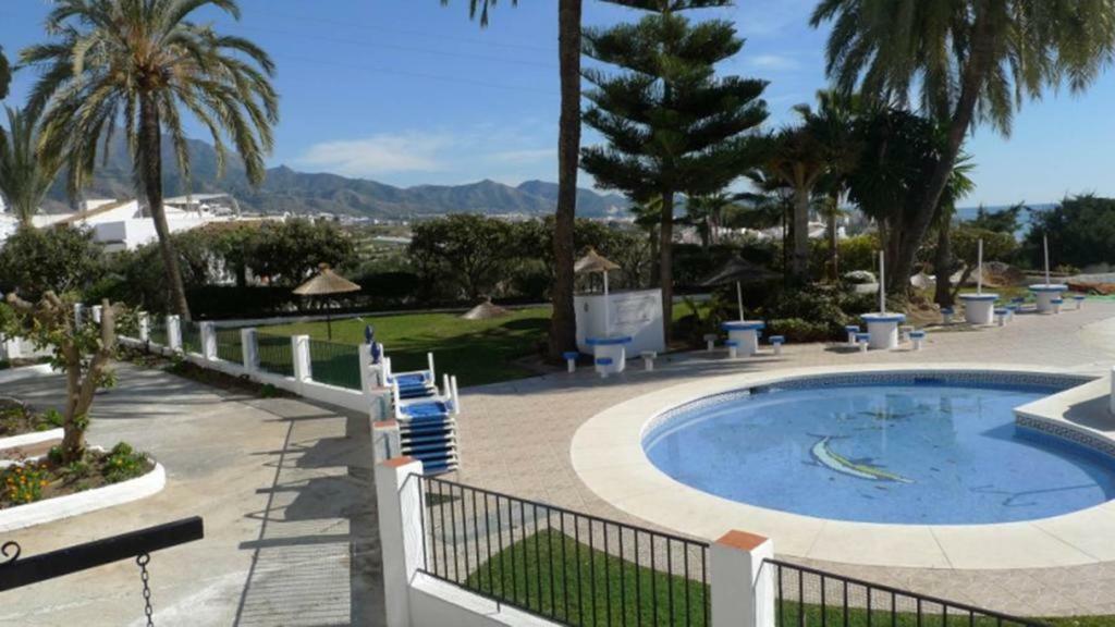 Casa Angelines Holiday Home Нерха Екстер'єр фото