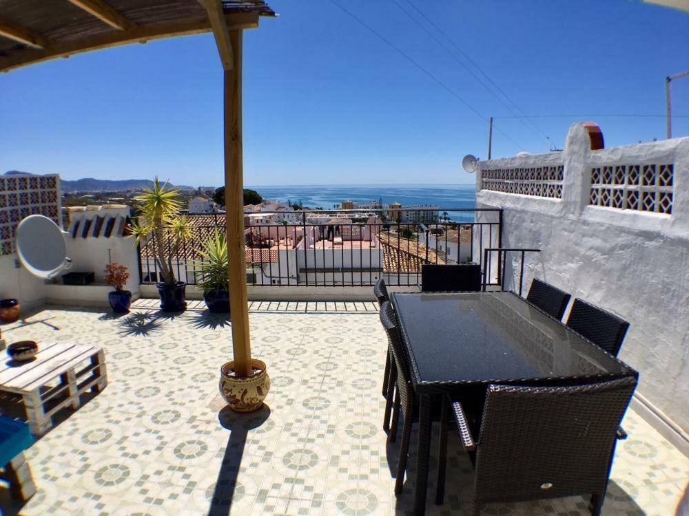 Casa Angelines Holiday Home Нерха Екстер'єр фото