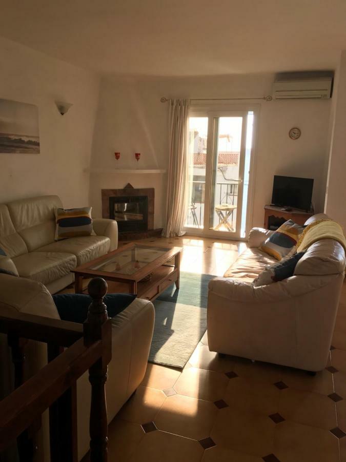 Casa Angelines Holiday Home Нерха Екстер'єр фото