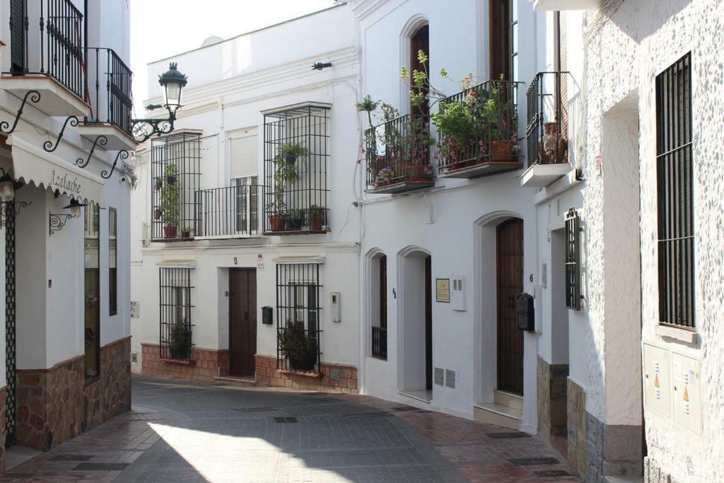 Casa Angelines Holiday Home Нерха Екстер'єр фото